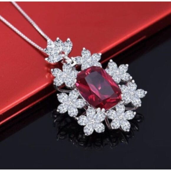 💋Sparkling Ruby Red Floral Cz Diamond Pendant Silver Hypoallergenic Necklace - Picture 13 of 14